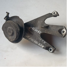 Подушка двигуна Audi / Volkswagen — 8E0199307F