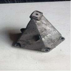 Подушка двигуна Audi / Volkswagen — 4B0199307C