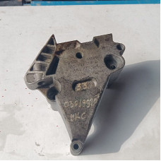Подушка двигуна Audi / Volkswagen / Skoda / SEAT — 03G199207A