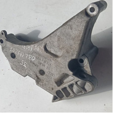 Подушка двигуна Audi / Volkswagen / Skoda / SEAT — 03L199207
